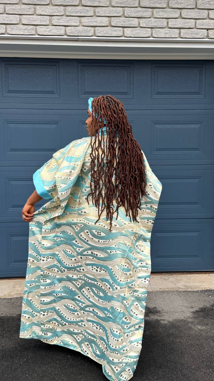 BOUBOU SIKA EN BROCARD AVEC FOULARD