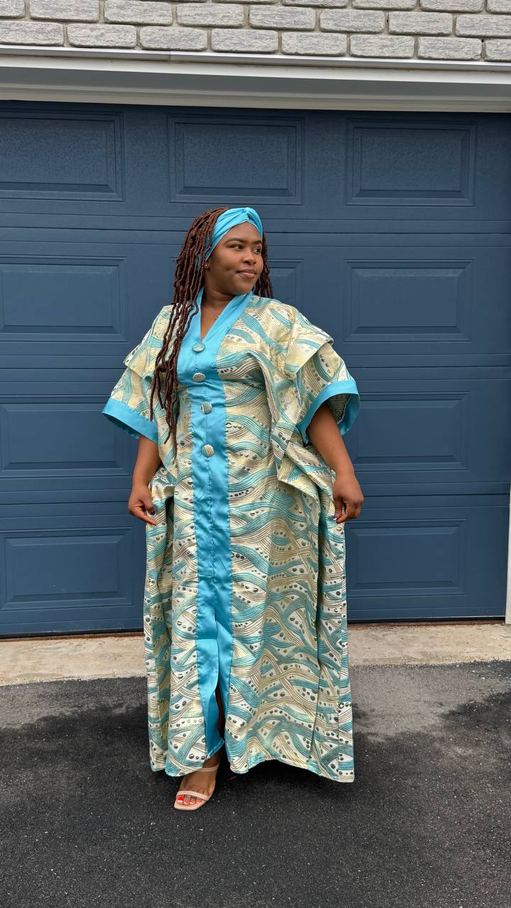 BOUBOU SIKA EN BROCARD AVEC FOULARD