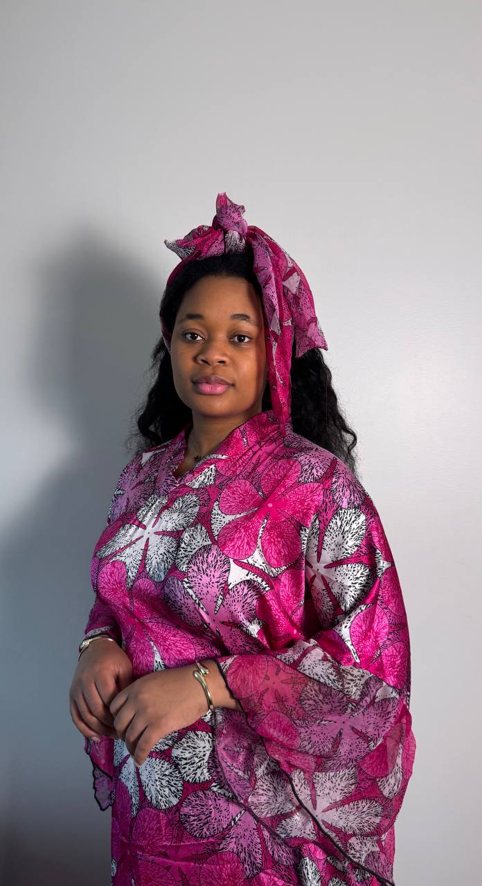 ROBE KEYLA EN SOIE AVEC FOULARD