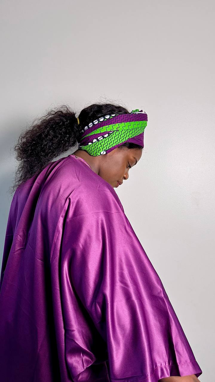 BOUBOU AMARA EN SATIN ET PAGNE AVEC FOULARD