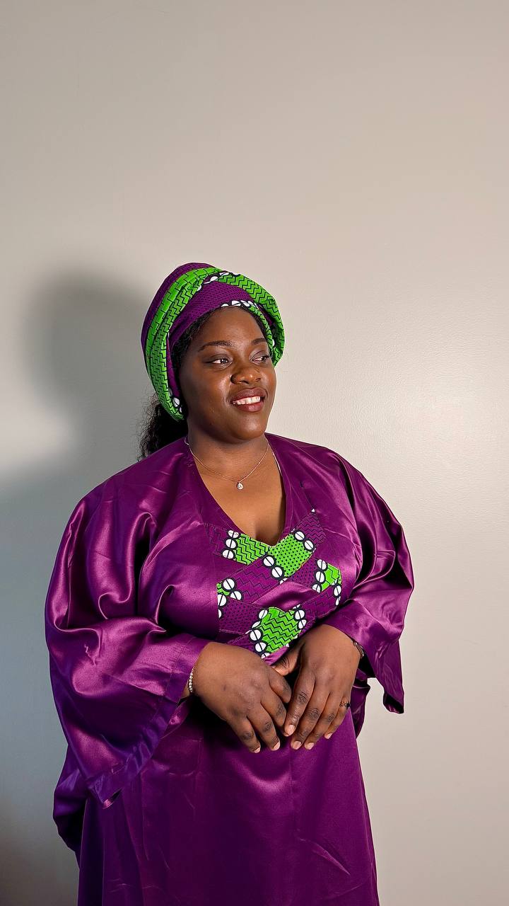 BOUBOU AMARA EN SATIN ET PAGNE AVEC FOULARD
