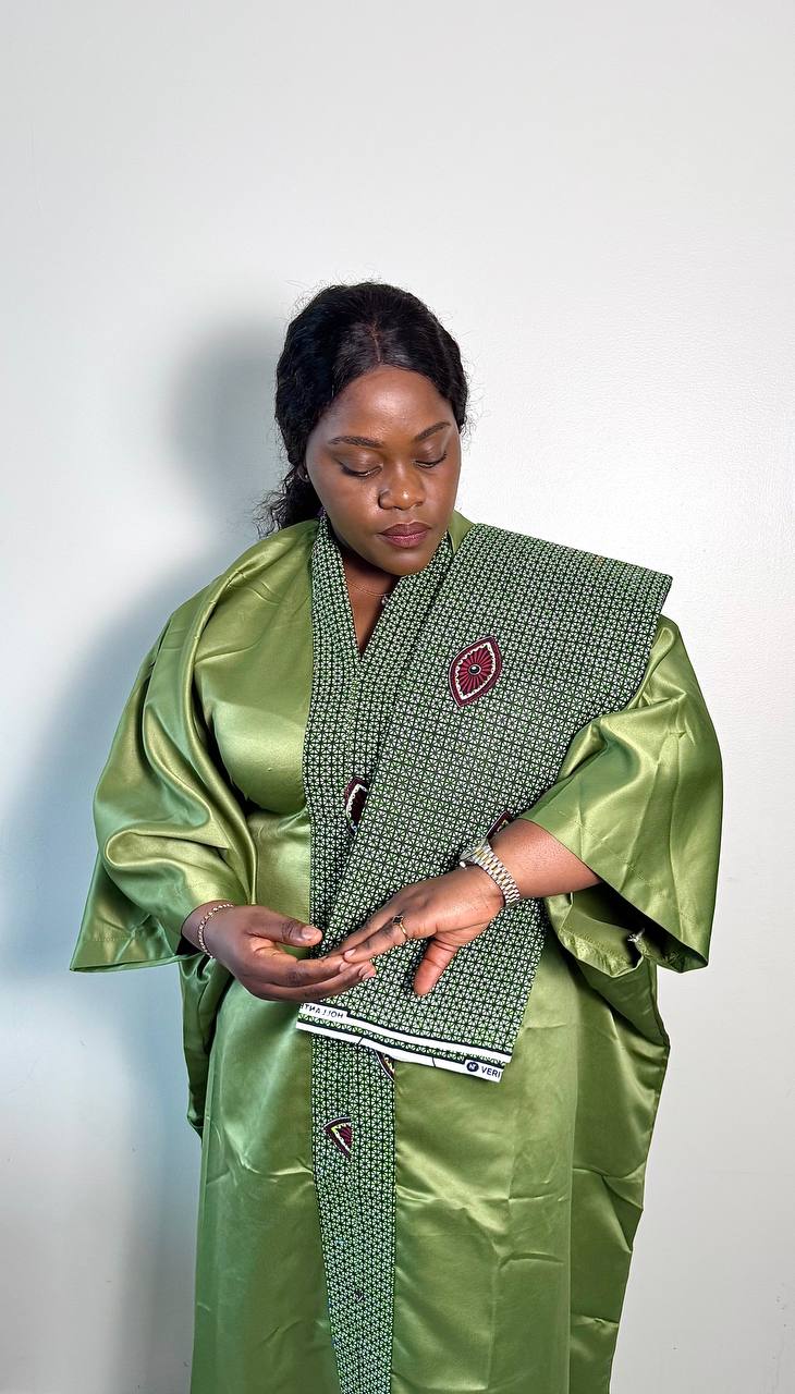 BOUBOU NORA EN SATIN ET PAGNE